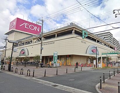 イオン鴻池店 徒歩530m