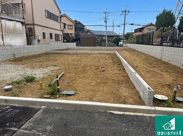 【外観】現在建築中!落ち着いた街並みで新生活を始めることが出来そう!周辺の物件も併せてご紹介させて頂きます!
