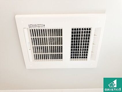 浴室暖房乾燥機