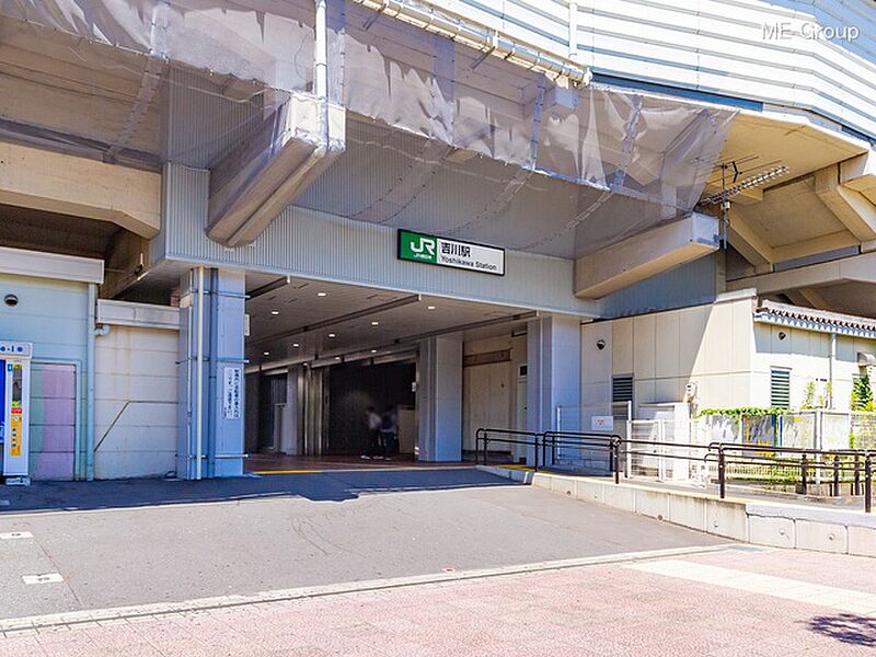 【車・交通】武蔵野線「吉川」駅