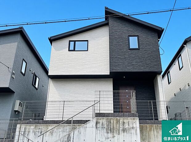 安心の10年保証！外観を美しく保ち、雨水で汚れを落とします！気になることがありましたら、お気軽にお問い合わせください！