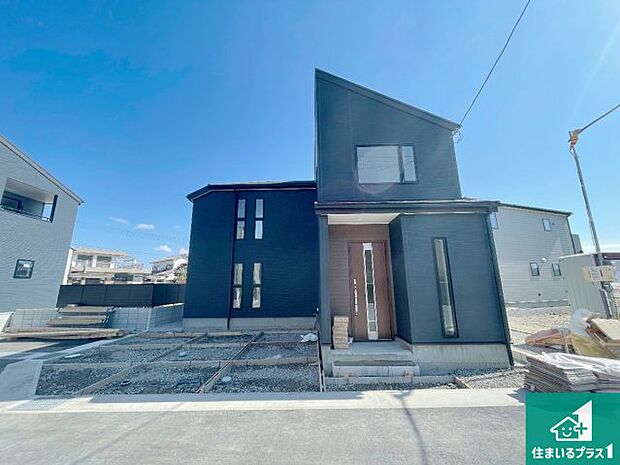 【外観】安心の10年保証!外観を美しく保ち、雨水で汚れを落とします!気になることがありましたら、お気軽にお問い合わせください!