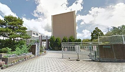 神戸市立星和台中学校 徒歩130m