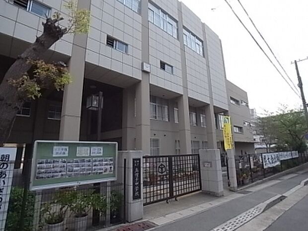 神戸市立烏帽子中学校