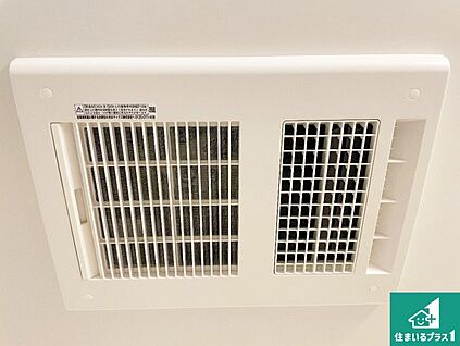 浴室暖房乾燥機