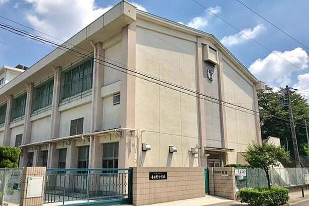 春日野小学校（約460m）