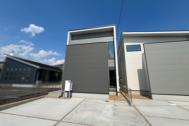 【■Photo/6号地外観■】建物完成しました！当日のご案内も承っております◎まずは見るだけ・サクッと10分見学も大歓迎です！お気軽にお問い合わせください♪