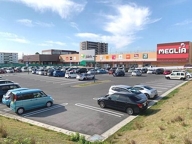 メグリア エムパーク店