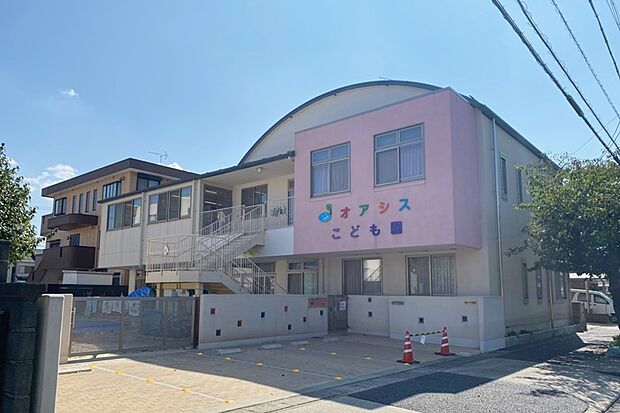 オアシスこども園（約480m）