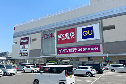 イオンモール熱田 850ｍ(徒歩11分)