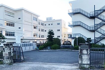 清洲中学校 1800～1805ｍ(徒歩17分)