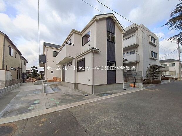 毎日のお散歩も快適な緑に恵まれた閑静な住宅地は、伸び伸びスローライフを叶えてくれます。自然豊富な季節の移ろいを身近に感じられる環境で子育てすれば、お子様もきっと素直に成長してくれるはずです！