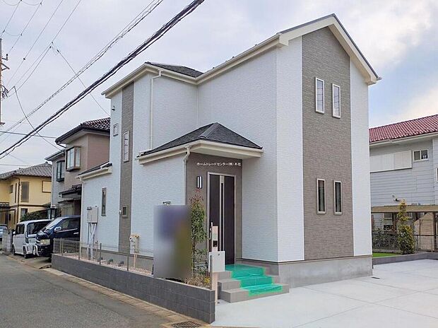 【現地外観写真】
京成本線「勝田台」駅までバスで11分「横戸小学校入口」停歩7分♪
安心を一番に考えて設計と建設の両住宅性能評価書を取得！お気軽にお問い合わせください☆