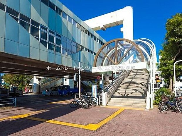 千葉都市モレール「穴川」駅(約400m)
