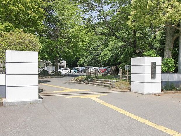 佐倉市立佐倉中学校（約1,800m）