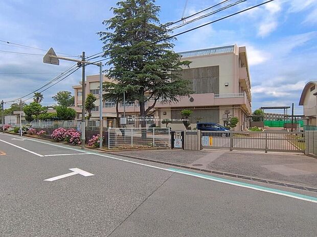 千葉市立花園小学校(約550m)