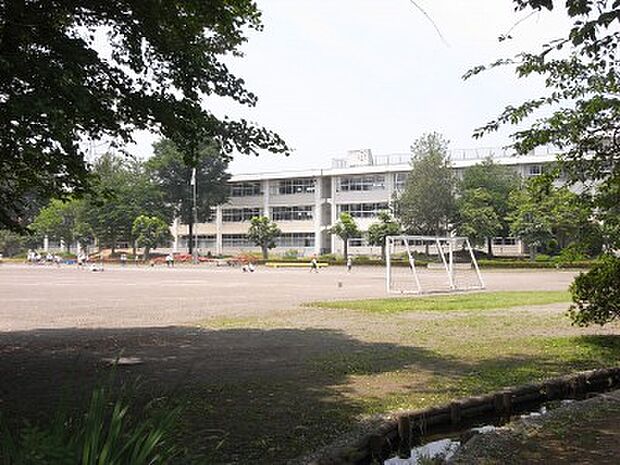 上松山小学校（約1,021m・徒歩13分）
