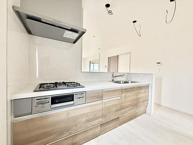 ■家族の絆を深める、温もりのあるキッチン