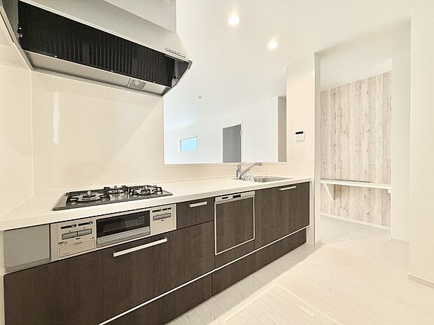 ■家族の絆を深める、温もりのあるキッチン