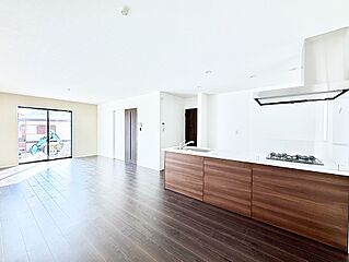 車２台分の駐車スペースを確保（車種による）■八王子市上柚木１期■ その他