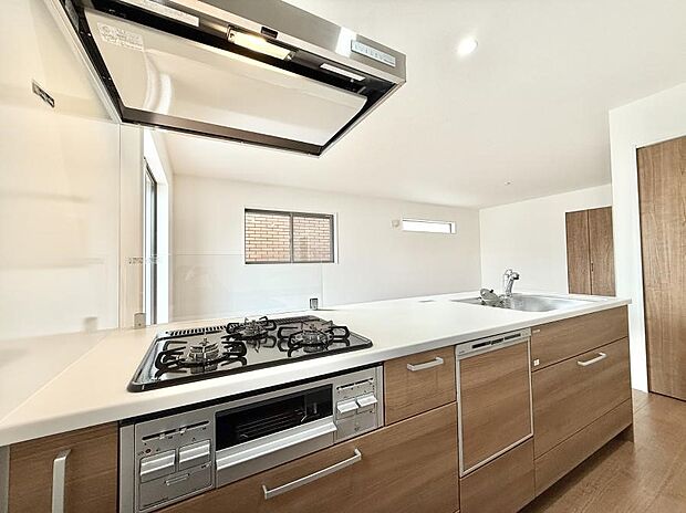 ■美味しい時間が生まれる、笑顔あふれるキッチン