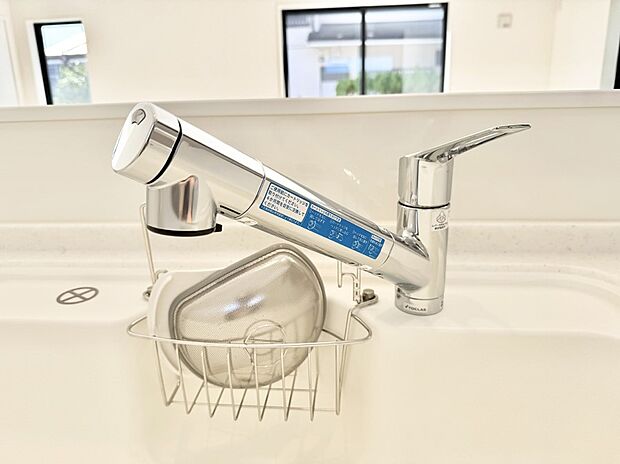 【浄水器】■不純物をしっかり除去して安心して飲めます