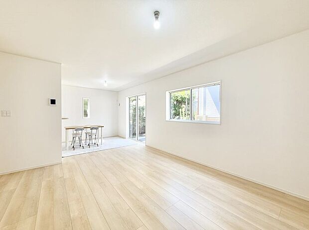 【リビングダイニング】■お気に入りの場所で、のんびりとした時間を