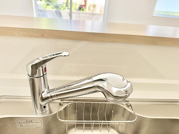 【浄水器】■清潔でおいしい水を手軽に供給してくれます