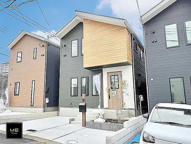 【現地外観写真】■暮らしを豊かにする充実した仕様設備で快適に