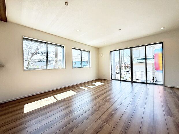 【リビングダイニング】■お気に入りの場所で、のんびりとした時間を