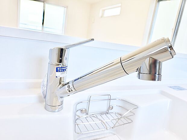 【浄水器】■不純物をしっかり除去して安心して飲めます