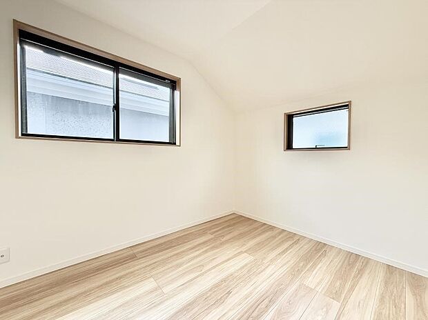 【洋室】■静かな洋室で読書や趣味に集中できる場所