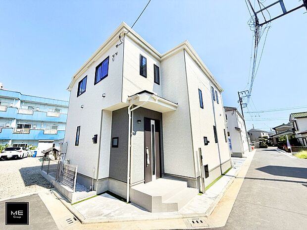 【現地外観写真】■暮らしを豊かにする充実した仕様設備で快適に