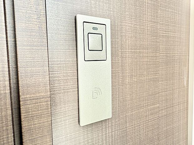 【スマートキー】■鍵を取り出さずに便利に操作できて快適