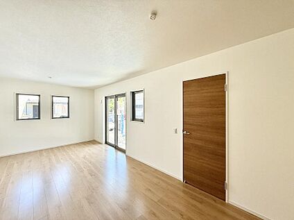 リビングダイニング