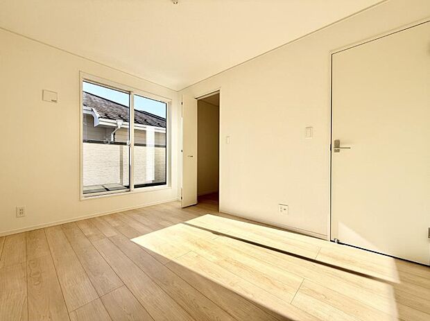 【子供部屋】■仕事や勉強のスペースに使うことで、集中しやすく静かな環境が整います