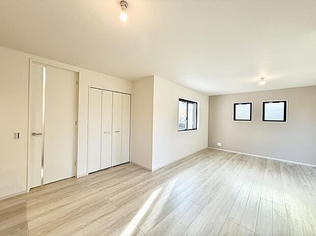 【リビング】■自然と会話が生まれる、心地よいひととき