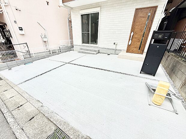 【駐車場】■カースペース有