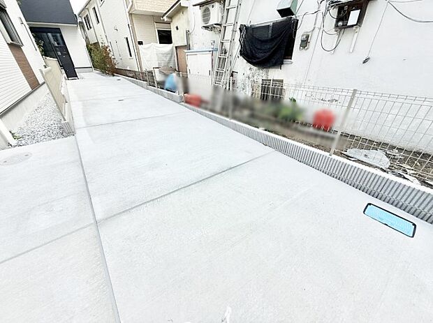 【駐車場】■快適な駐車スペースで安心