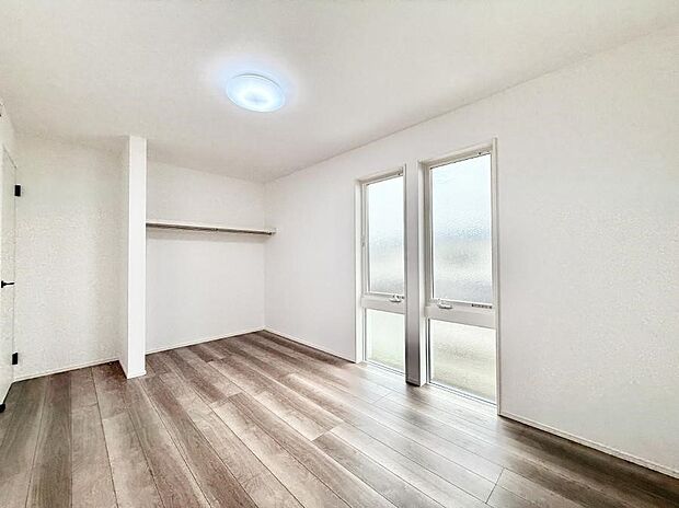 【洋室】■静かな洋室で読書や趣味に集中できる場所