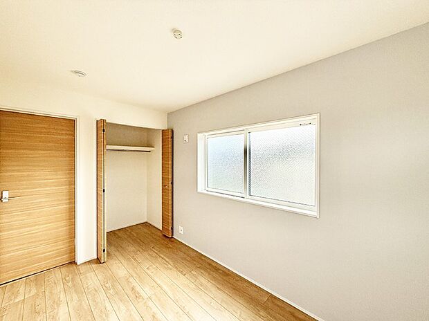 【子供部屋】■仕事や勉強のスペースに使うことで、集中しやすく静かな環境が整います