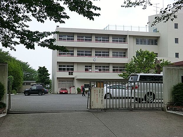 秦野市立末広小学校（約190m・徒歩3分）