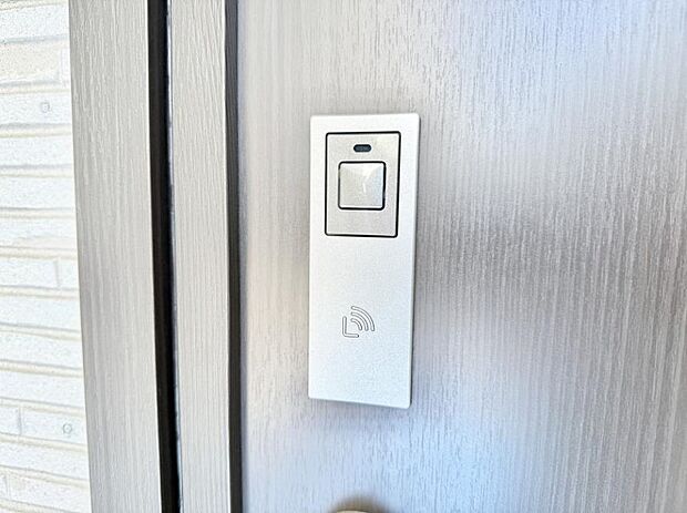 【スマートキー】■鍵を取り出さずに便利に操作できて快適