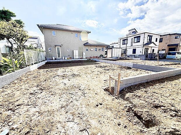 【現地外観写真】■新しい暮らしが始まる場所で、家族の絆を深める