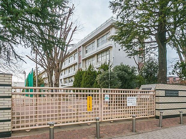 府中市立府中第二中学校(約700m・徒歩9分)