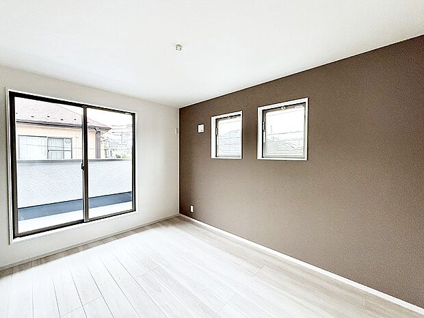 【リビング以外の居室】■清潔感あふれるお部屋で毎日を快適に過ごせます