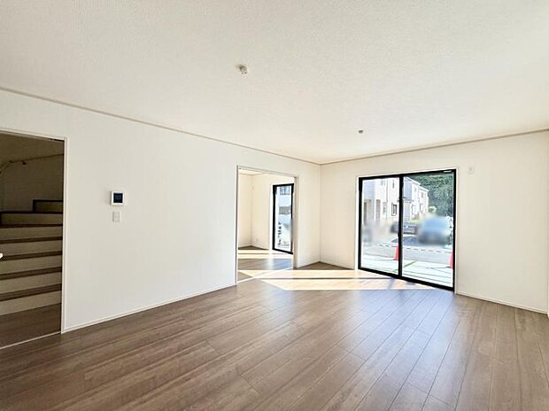 【ダイニング】■自然と心がほどける、リラックスできる場所