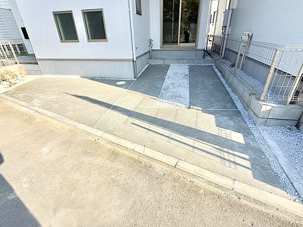 【駐車場】■カースペース有