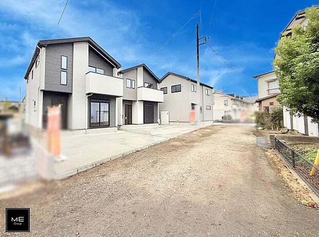 【前面道路含む現地写真】■新しい住まい、街の新しい風景
