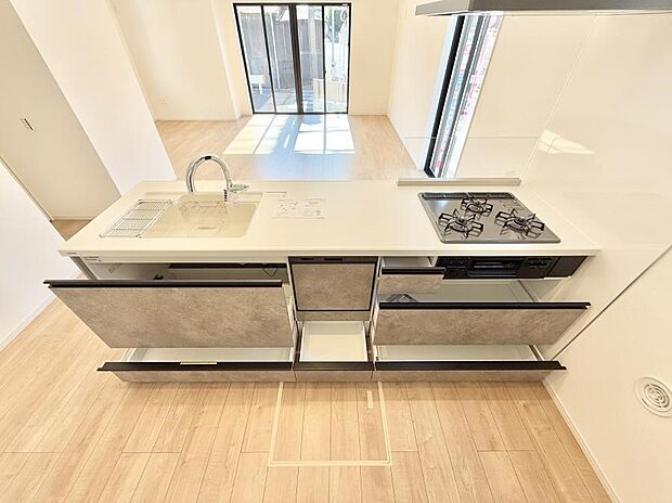 【ダイニングキッチン】■おしゃれで実用的、心ときめくキッチンデザイン